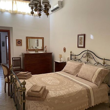 Half House Floridia Βίλα Εξωτερικό φωτογραφία